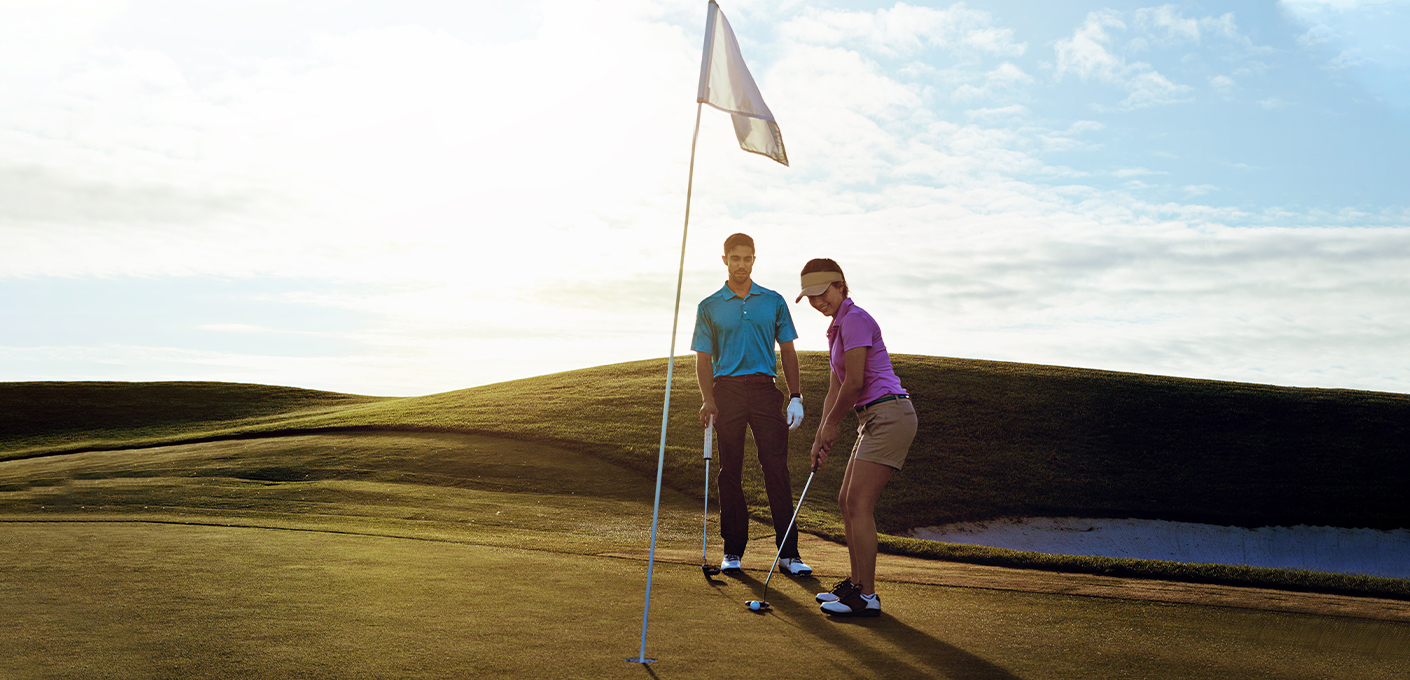 What Do Consistently Good Golfers Know That Average Players Don't? The
    Habits That Make the Difference